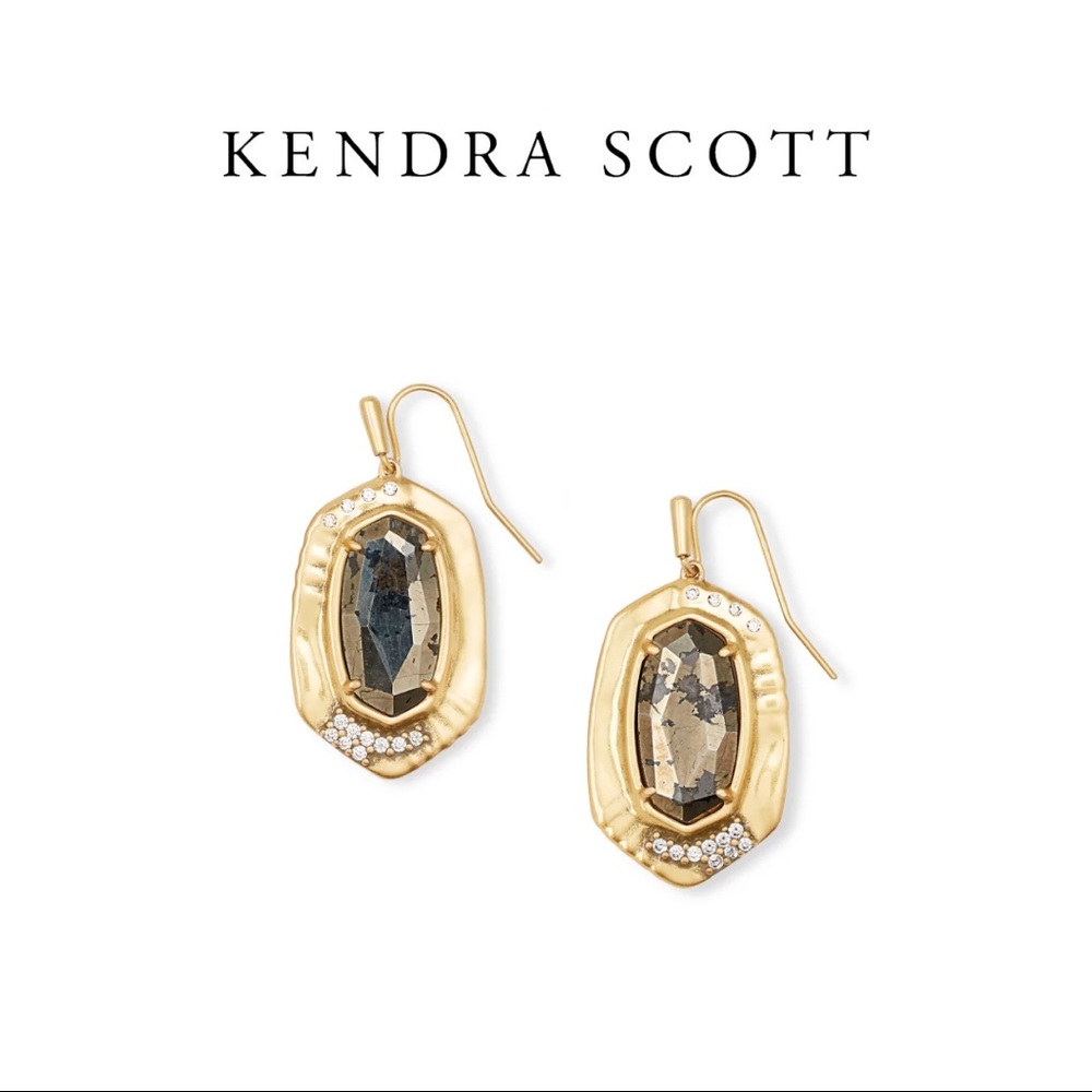 KENDRA SCOTT Vintage Gold Earrings Black Pyrite